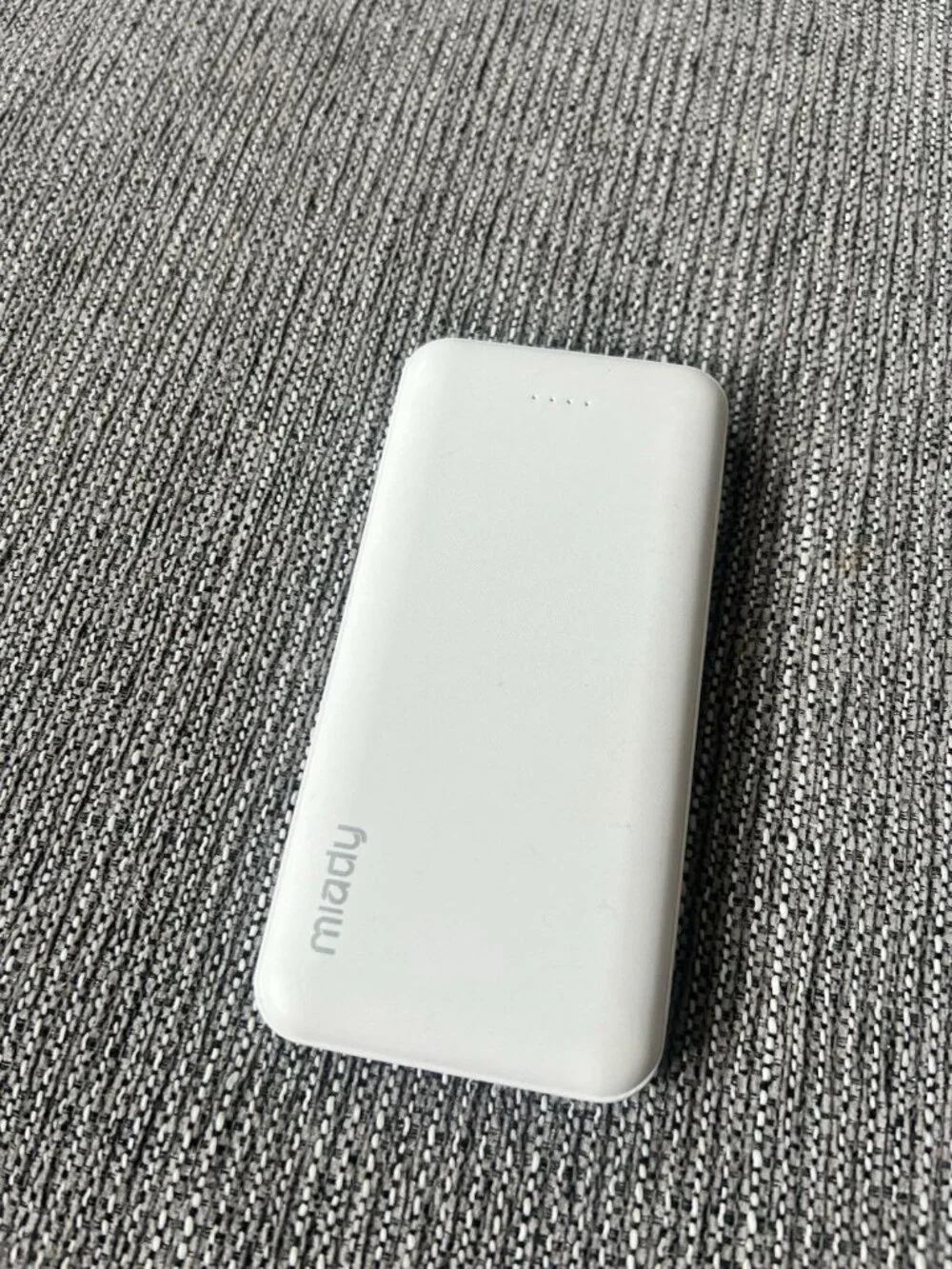 Miady Portable Charger Travel Bank Slim 10000mAh 3 Outputs 2 Inputs USB-C USB-A